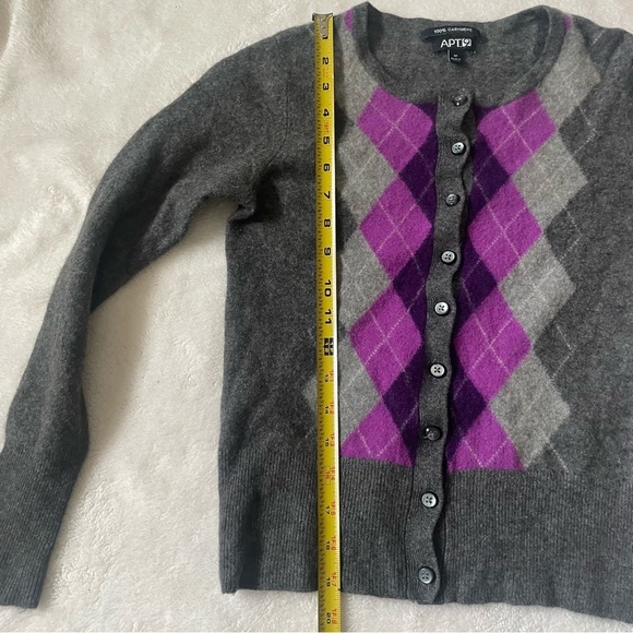 Apt. 9 100% Cashmere M Black Purple Argyle Knit Cardigan Sweater Dark Academia - Picture 6 of 7